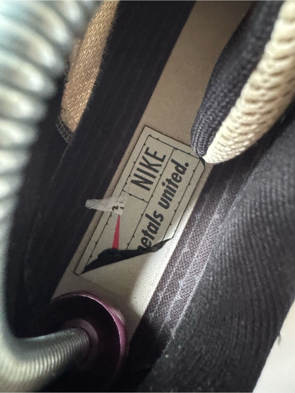 Nike Air Zoom Pegasus 40 Premium Running Shoes - Sail/Multicolor W7.5 - Picture 8 of 8